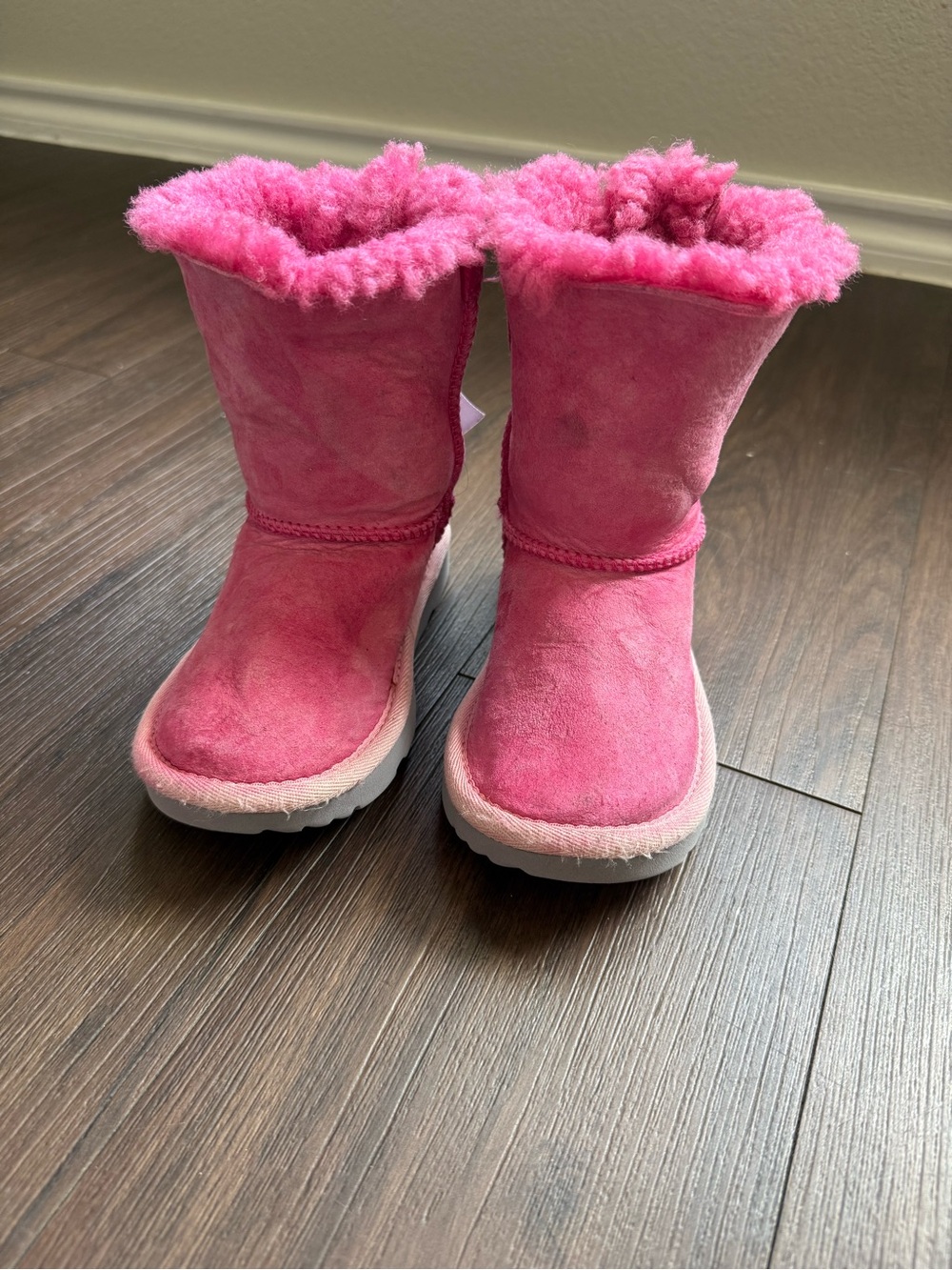 UGG Kids Girls Pink Bailey Bow II Sherpa Lined Pull On Booties Size 10